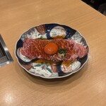 神戸焼肉 金虎 - 