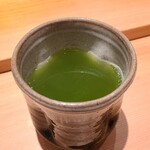 鮨 さかい - お飲み物㊁緑茶