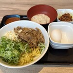 吉野家  - 料理写真:半熟牛玉スタミナまぜそば＋とろろ＋ねぎラー油