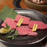 松阪牛炭火焼肉 東海亭 - 