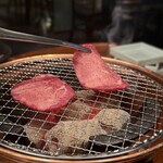松阪牛炭火焼肉 東海亭 - 