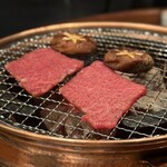 松阪牛炭火焼肉 東海亭 - 