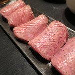 焼肉  炭聖 - 厚切りタン