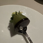 SEZANNE - 鮑の肝　レバーパフェ　はたてのブリーニ