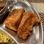 メガネカレー - ナスのパコラ！