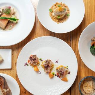旬の食材を満喫「季節のおまかせコース」◆記念日やお祝いにも