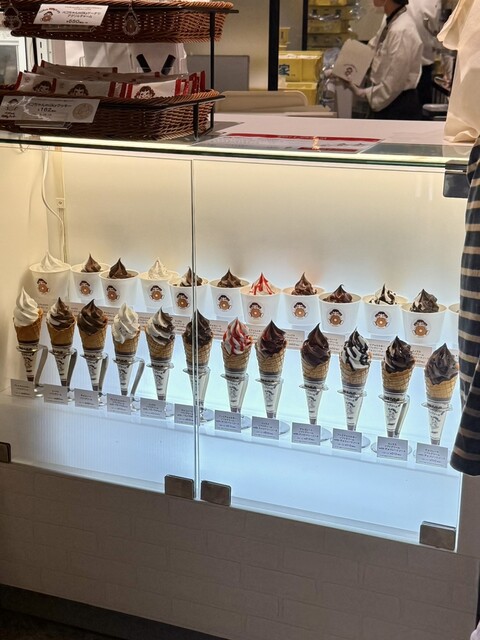 Peko-chan milky Donut Mozo Wandashiti Ten photo 3