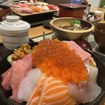 にぎり塚本鮮魚店 - 