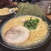 横浜家系ラーメン春吉家 春吉本店