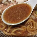 麺家 たけ田 - スープの感じ