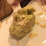 カルテット - ピスタチオとマスカルポーネチーズのムース（６５０円）２０１４年１１月