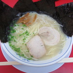 ラーメン600円+焼海苔100円