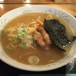 八満食堂 コレコウジツ - 是好日　醤油ラーメン　550円