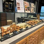 EARTH BAKERY & CAFE - 