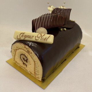 パティスリー イル・プルー・シュル・ラ・セーヌ_1