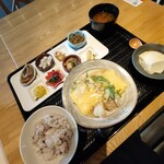 窯焼和牛ステーキの鉄板居酒屋 市場小路 - 