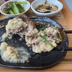 みのる食堂 三越銀座店 - 自家製和牛入りハンバーグおろしポン酢