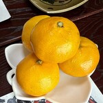 こばせ - ミカンがデザート