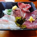 宵 - 料理写真:海華丼（2025.10）