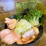 横浜家系らーめん 天王家 - 