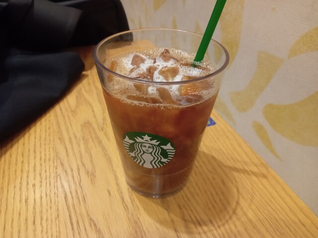 STARBUCKS COFFEE Ionmoru Kitaoji Ten