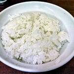 中華料理 共栄軒 - ライスは可もなく不可もなく、ごく普通でつ。