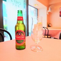 シェフス - ■ 青島ビール、770円