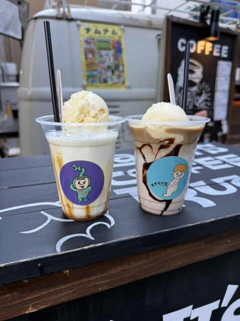 MAGNI’S COFFEE TRUCK photo 2