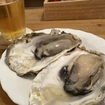 牡蠣とお酒 m tachi - 