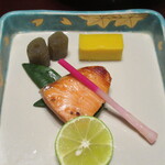 絶景の宿　龍峡亭 - 焼き物