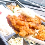 あじ太郎 - 今月のサービス弁当　牡蠣ザンタル弁当