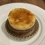 ビストロ ディモンシュ - りんごのシブースト