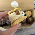ウチヤベイクショップ - バターサンド　アーモンド