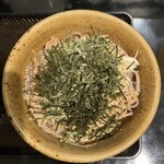 なぜ蕎麦にラー油を入れるのか。 渋谷店 - 