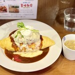 美味卵家 - オムライス ハンバーグにとろけるチーズのせ
