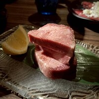 炭火焼肉寅二郎 - 