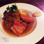 CENT-TRENTE-NEUF - 「ハーブ三元豚バラ肉とソーセージのシュークルート」　１,４８０円