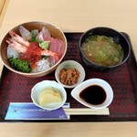 海の駅 黒潮 - ミニ海鮮丼