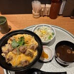 名古屋コーチン一鳳 なごや弌鳥 - 