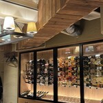 SARU Apero Bistro - ワイン揃っています