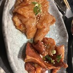 たまには焼肉 - 上ミノとハツ