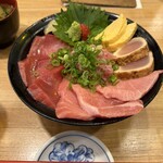 まぐろ専門店 がお - 特選本まぐろ丼