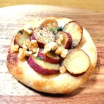 ミヤ パン - さつまいものガーリック蜂蜜バター