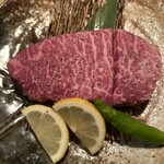 炭火焼肉 炭炭 - シンシンの厚切りロース