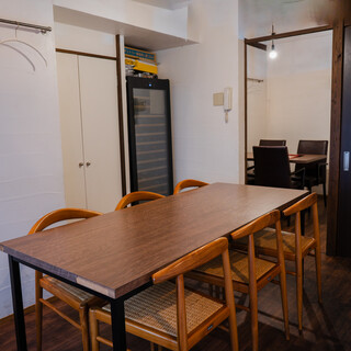 最大30名様でのフロア貸切や10名様以上での個室もご用意しております