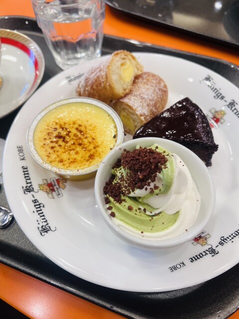 ケーニヒスクローネ くまポチ邸 - 旧居留地・大丸前/ケーキ | 食べログ