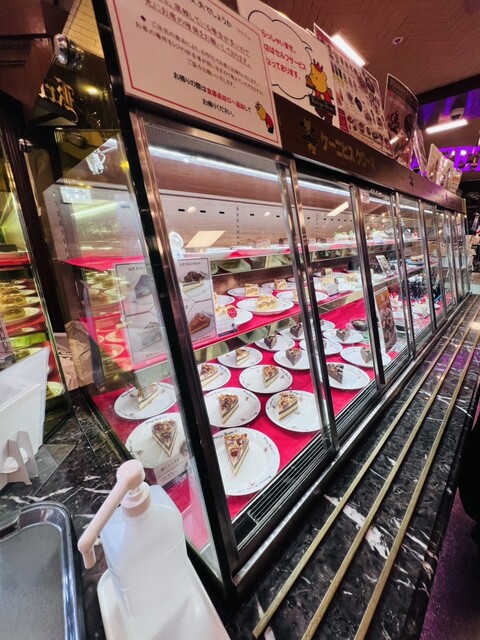 ケーニヒスクローネ くまポチ邸 - 旧居留地・大丸前/ケーキ | 食べログ