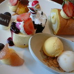 ”和”taste　casual　french　月和花 - 