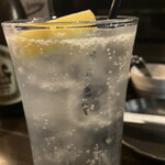 やきとりむっちゃん - 一升瓶に入ってるレモンサワーの素のやつ！激うま