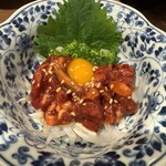 食彩DINING 神屋 - 神屋流桜ユッケ